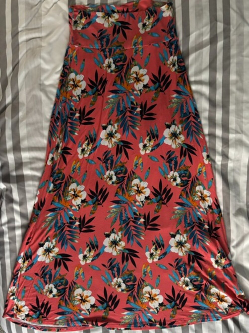 Maxi skirt